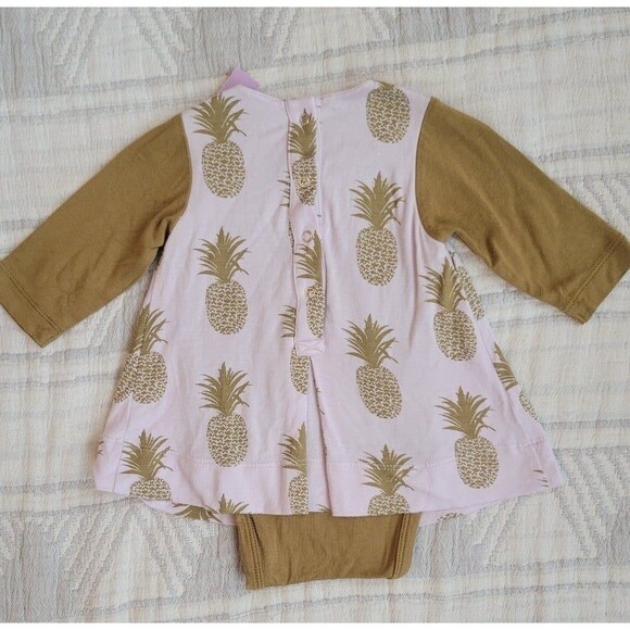Kate Quinn Bamboo Baby Romper / Onesie 0-3M Vintage Style | Soft Knit | GUC - Picture 4 of 4